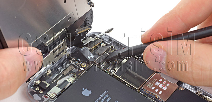 Read more about the article İphone 6 ve 6 plus dokunmatik sorununu kabul etti.